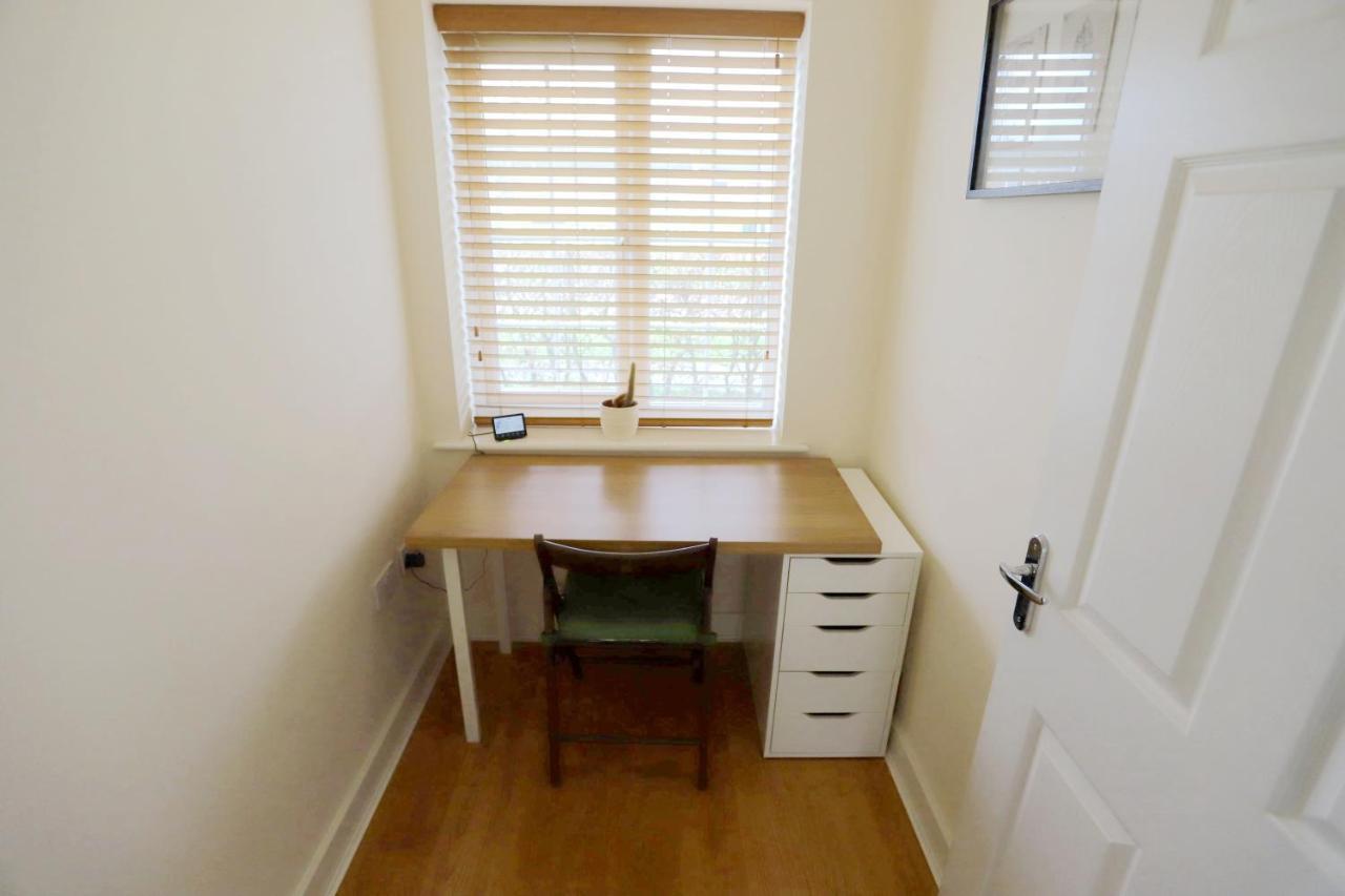 Easytravel Luxury Nec/Airport 3 Beds House Apartment Birmingham Exterior foto