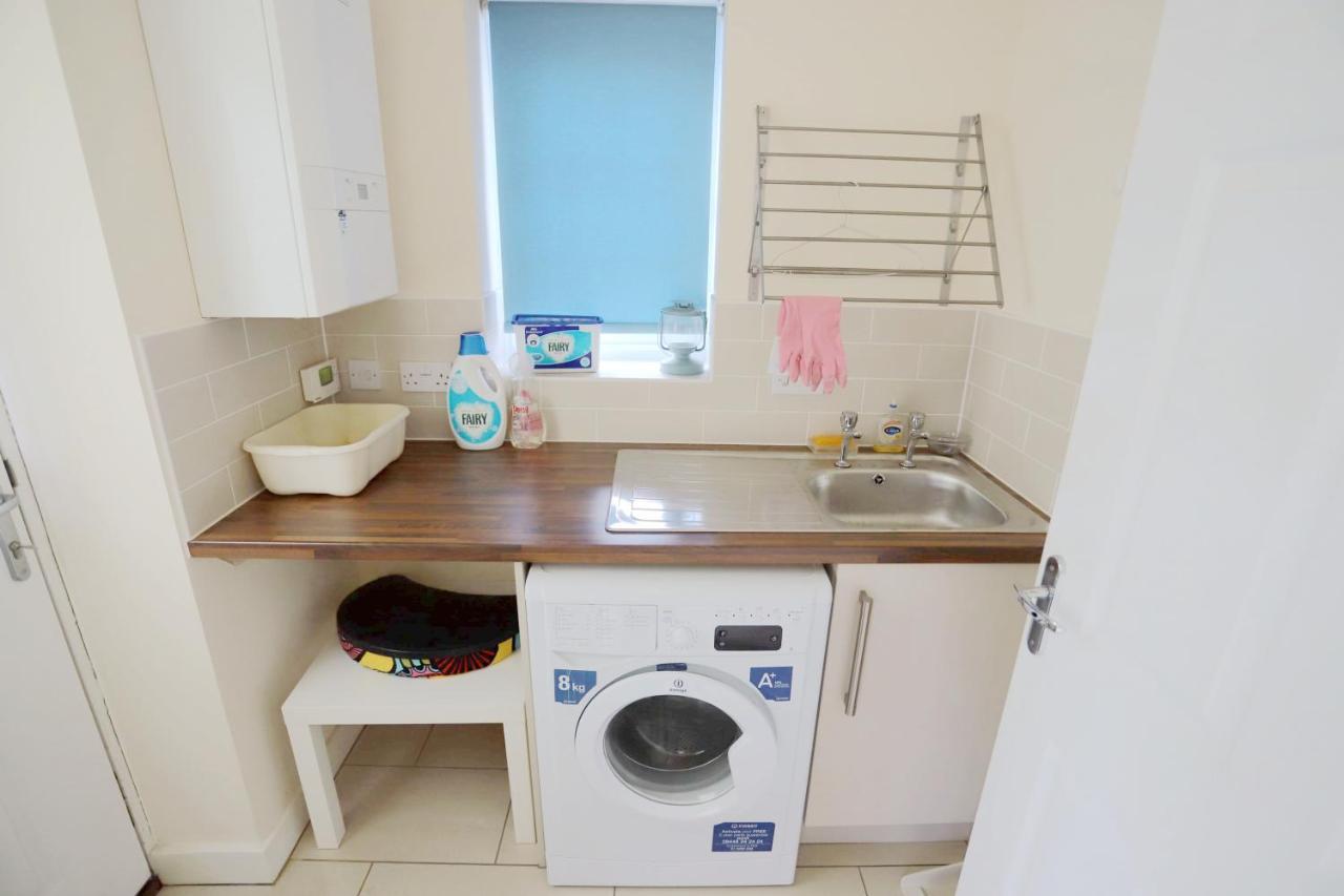 Easytravel Luxury Nec/Airport 3 Beds House Apartment Birmingham Exterior foto